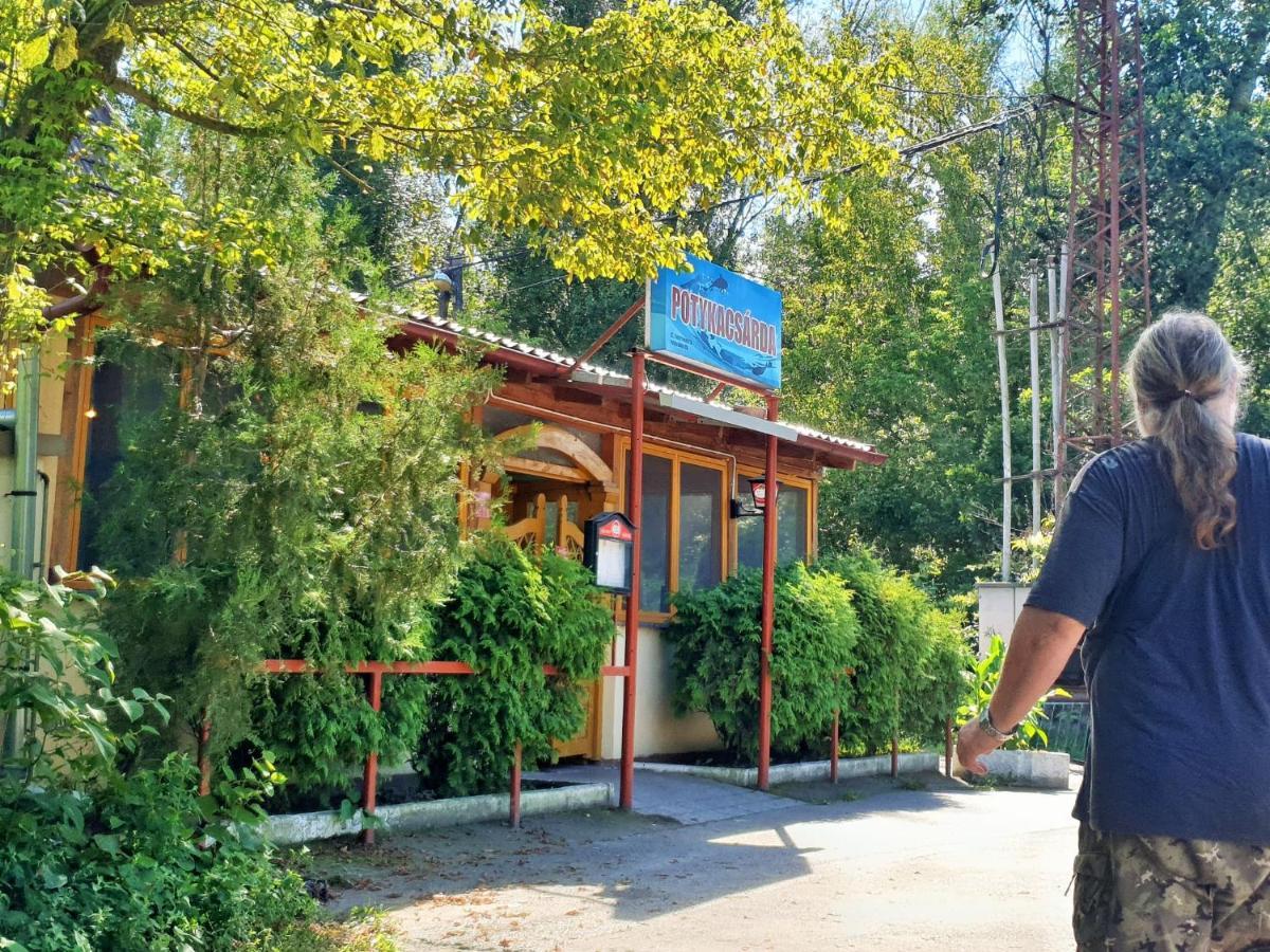 באיה Hero 4 Sterne Ferienhaus מראה חיצוני תמונה